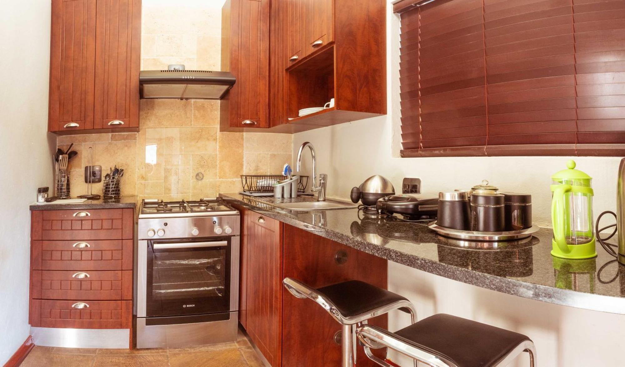 Tuareg Guest House 米德兰 外观 照片